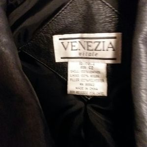 VENEZIA BLACK LEATHER Jacket
